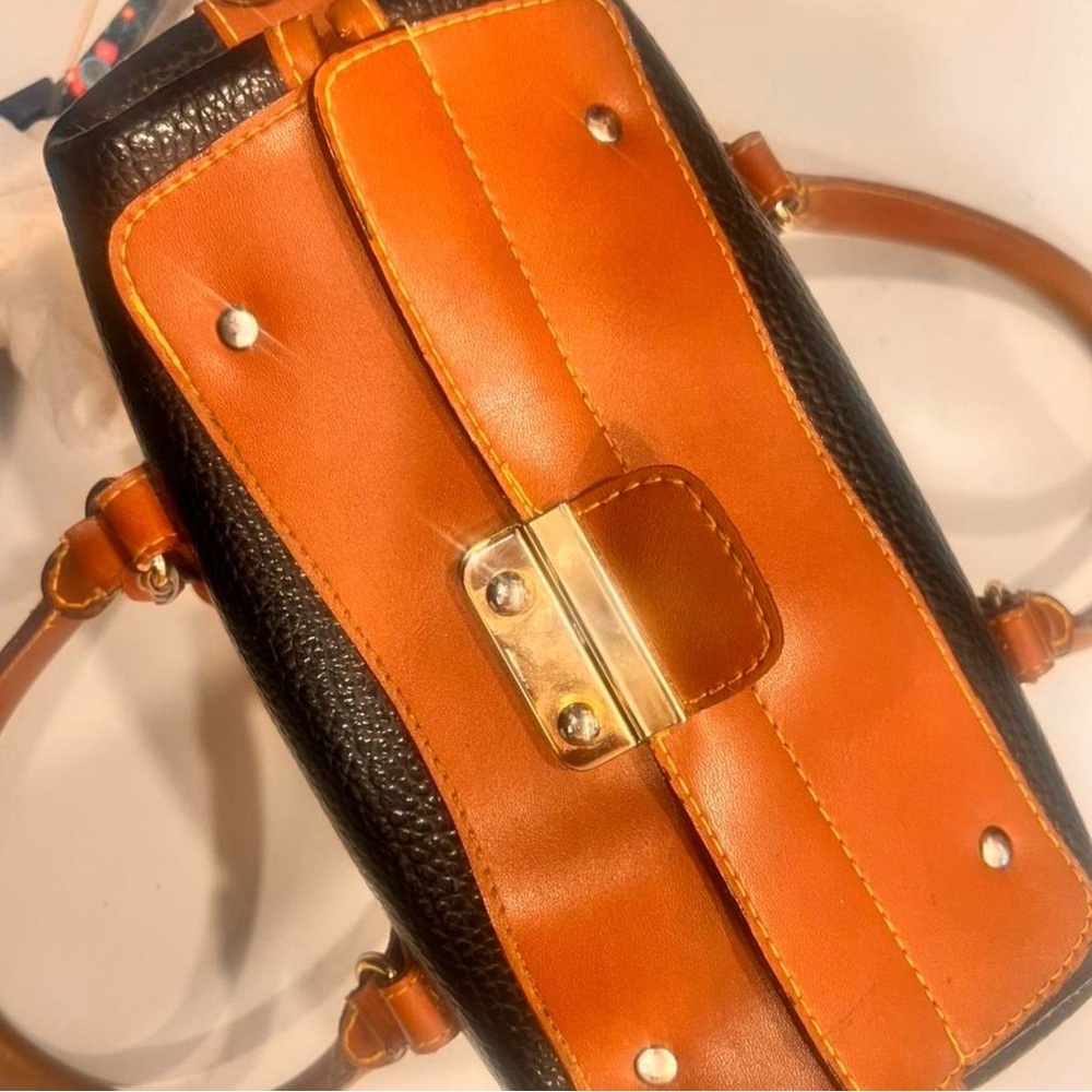 Black and Brown Doctors Bag - Picture 8 of 14